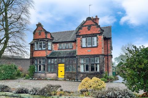 5 bedroom detached house for sale, Newton Lane, Chester, Cheshire, CH2