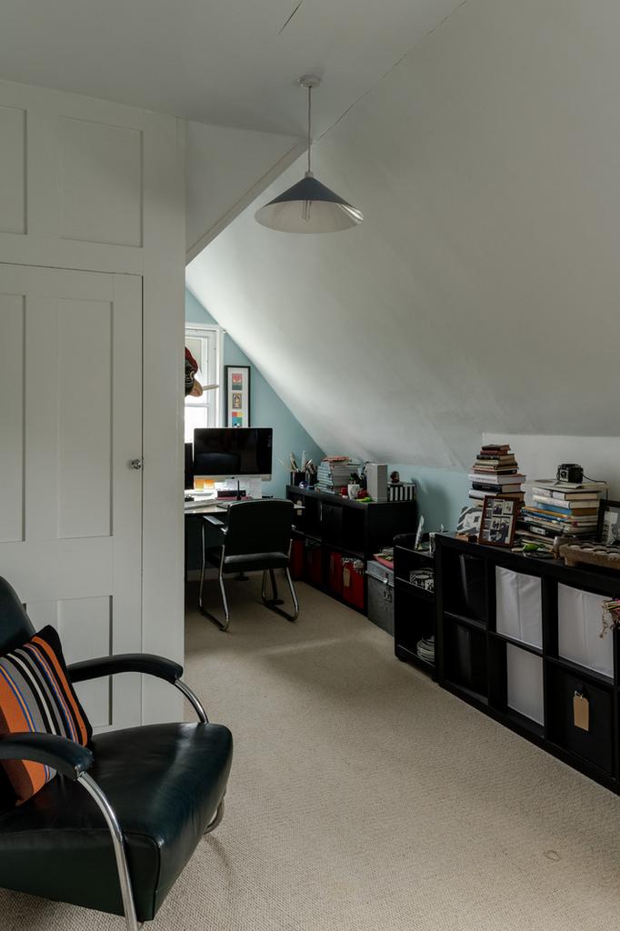 252872   20250120 gothic hse 58 hi res.jpg