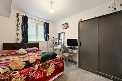 3 bedroom terraced house for sale, Taywood Road, Northolt, UB5