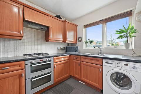 undefined, Taywood Road, Northolt, UB5