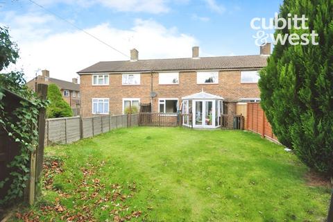 3 bedroom terraced house to rent, Sedgewick Close, Crawley, RH10