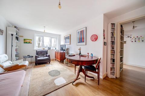 1 bedroom flat for sale, Stevenson Court, Cumberland Place, London, SE6 1BB