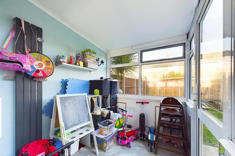 24 Leycroft Gardens, Erith, DA8 2PA