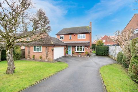 4 bedroom detached house for sale, Beckland Hill, Newark NG22