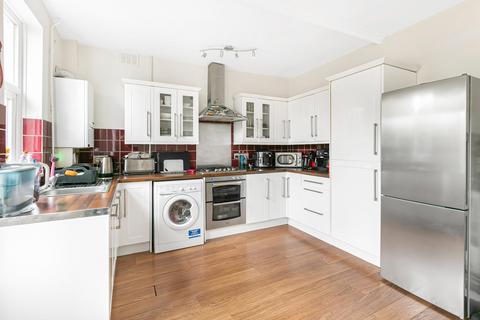 13 Camp View Road, St Albans, AL1 5LN