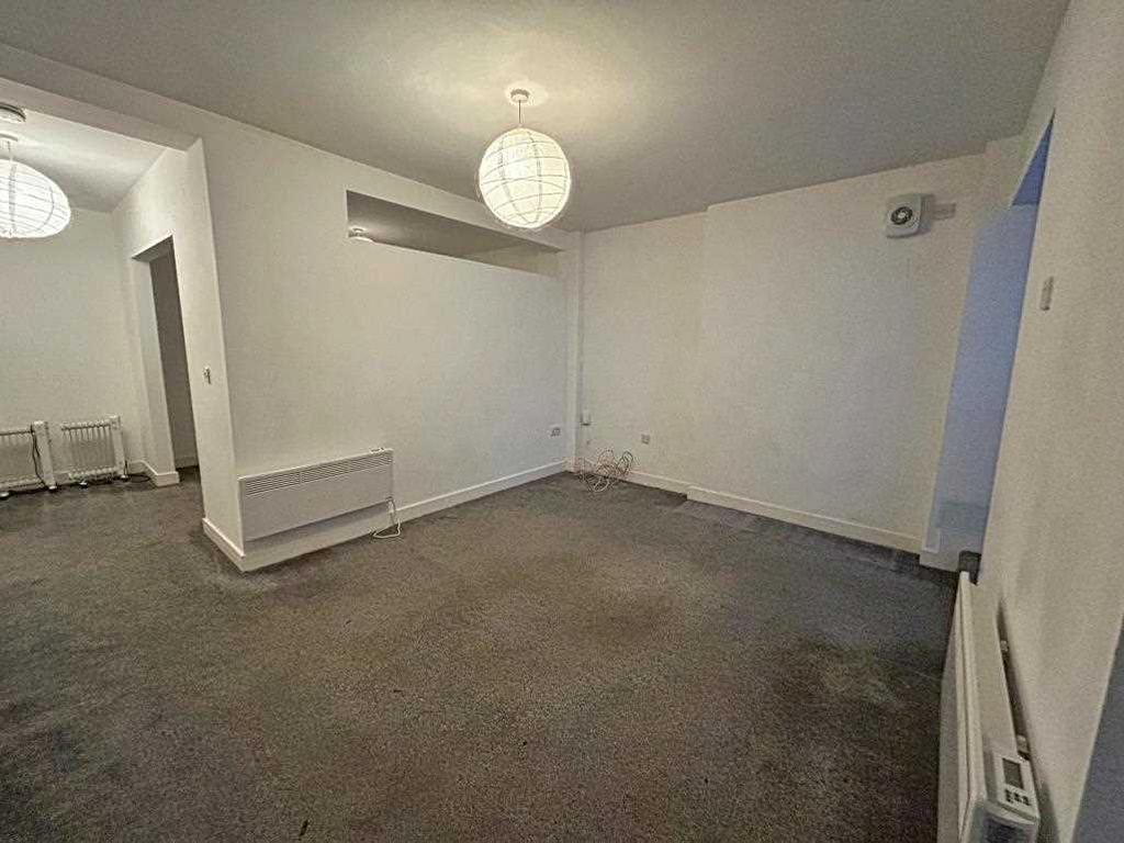 Living Room (Alt