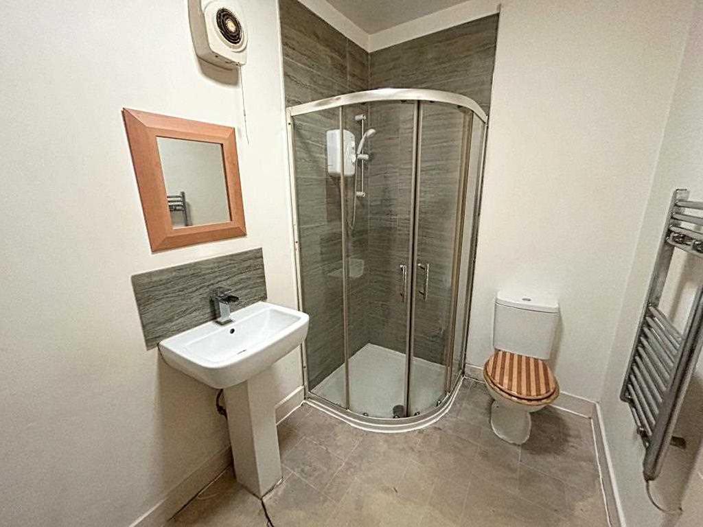 Shiwer Room