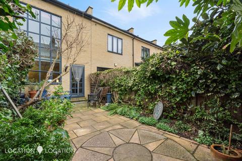 2 bedroom property for sale, Wilmer Place, London, N16