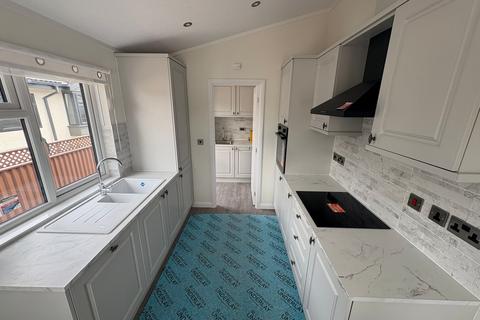 undefined, Tewkesbury, Gloucestershire, GL19
