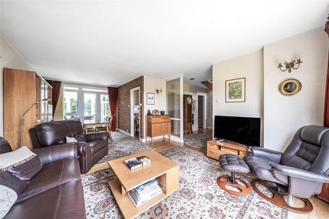 9 Leaf Close, Thames Ditton, KT7 0YQ