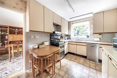 9 Leaf Close, Thames Ditton, KT7 0YQ