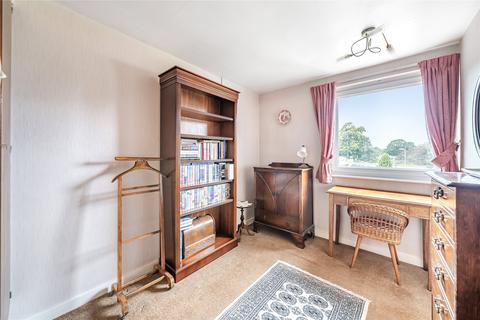 9 Leaf Close, Thames Ditton, KT7 0YQ