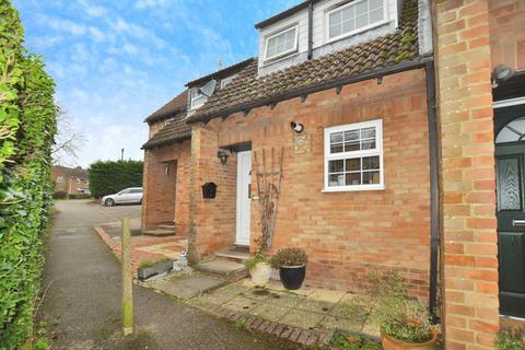 2 bedroom terraced house for sale, Ashwell Close, Graveley