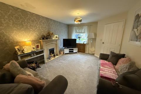 3 bedroom semi-detached house for sale, Redwood Close, Darlington