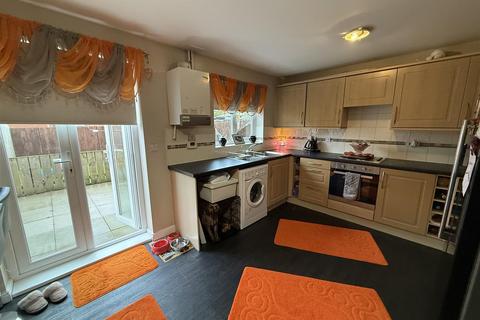 3 bedroom semi-detached house for sale, Redwood Close, Darlington