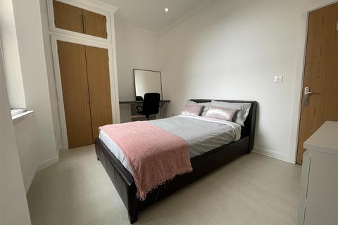 2 bedroom apartment to rent, Richmond Road, Cardiff