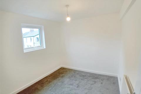 2 Eppleton Row, Hetton Le Hole, Houghton Le Spring, DH5 9DS