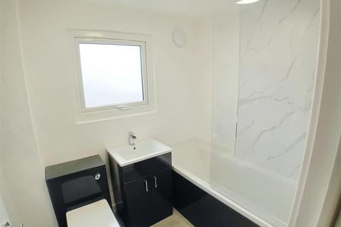 2 Eppleton Row, Hetton Le Hole, Houghton Le Spring, DH5 9DS