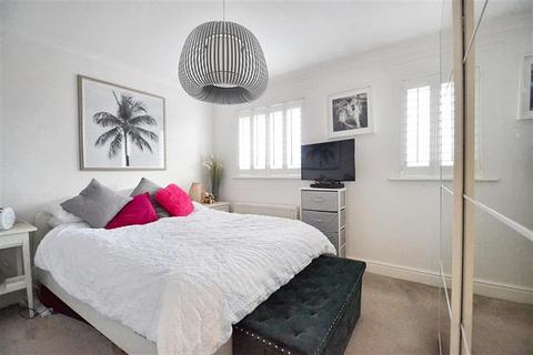22 Fryers Close, Kings Worthy, Winchester, SO23 7LP