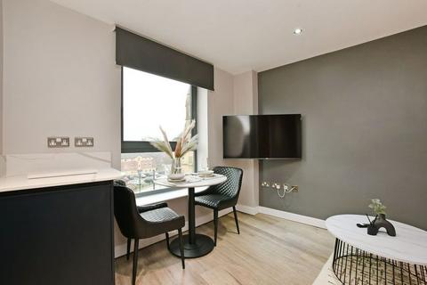 Studio to rent, at Sheffield, 202 West One, Space, 1 Fitzwilliam Street S10