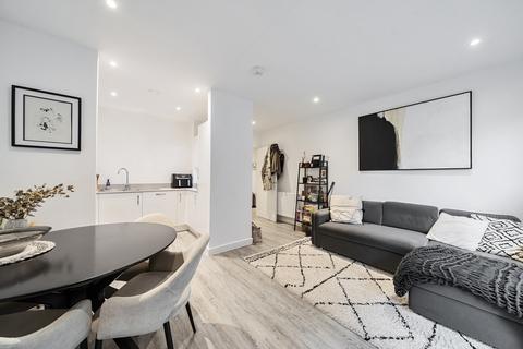 1 bedroom apartment for sale, Brumwell Avenue, London