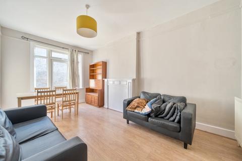 4 bedroom house to rent, Montem Road London SE23