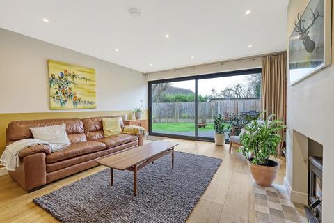 Redstock Cottage North Road, Havering-atte-bower, Romford, RM4 1PP