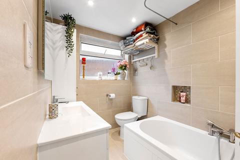 61 Jasmin Road, Epsom, KT19 9DY