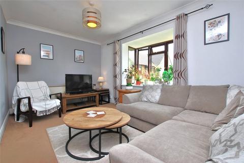 1 bedroom apartment for sale, Dairymans Walk, Guildford, Surrey, GU4