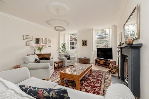 13a Claremont Crescent, Edinburgh, EH7 4HX