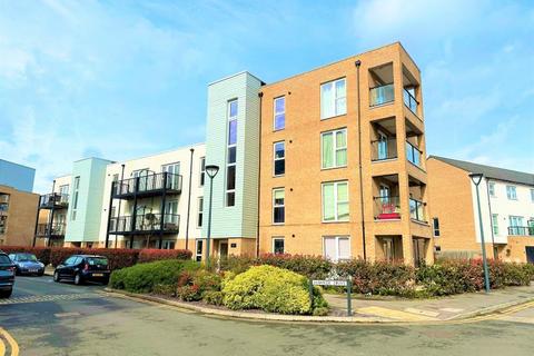 2 bedroom apartment to rent, Addlestone, Surrey, KT15