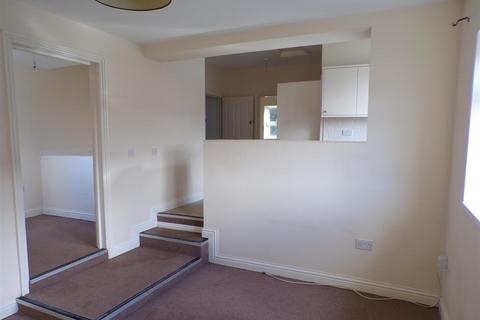 2 bedroom flat to rent, Pant Yr Heol, Neath