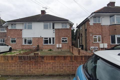 2 bedroom maisonette for sale, Elmcroft Close, Bedfont