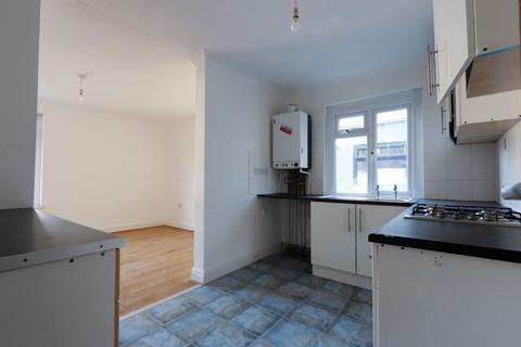 25 Holton Road, Barry, CF63 4HA