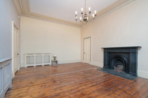 2 bedroom flat for sale, 2F1, 36 Montgomery Street, Hillside, EH7 5JY