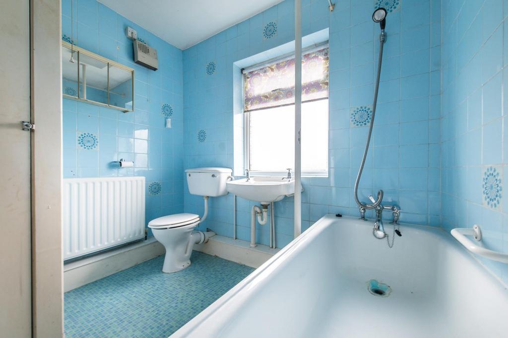 First Floor Bathroom
