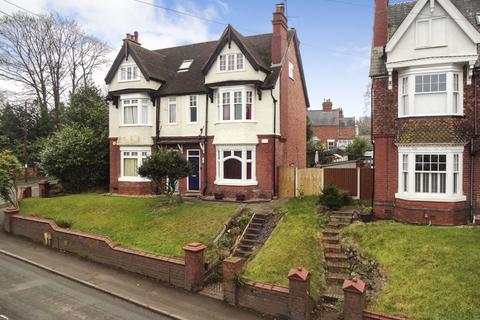 4 bedroom semi-detached house for sale, Chester Road South, Kidderminster, Worcestershire, DY10