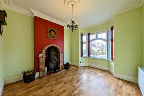 4 bedroom semi-detached house for sale, Chester Road South, Kidderminster, Worcestershire, DY10