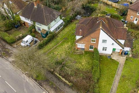 3 bedroom semi-detached house for sale, Bowerdean Road, High Wycombe HP13