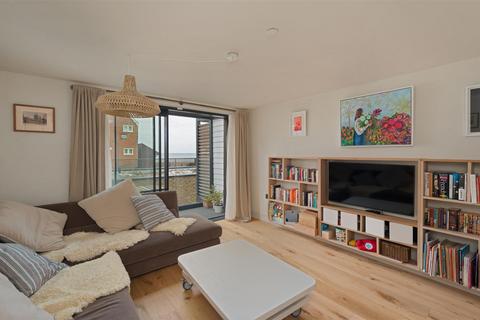 2 bedroom end of terrace house for sale, Sea Street, Whitstable