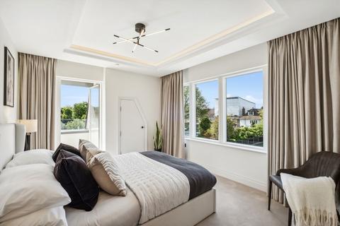 undefined, Woodstock Road, London NW11