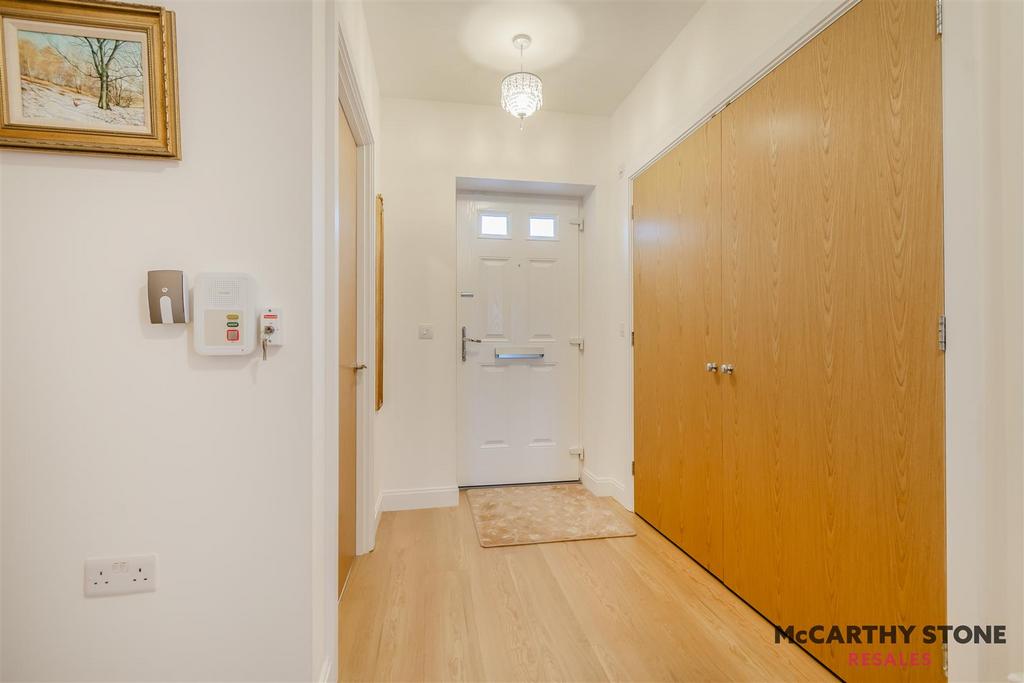 8616572-interior07.jpg