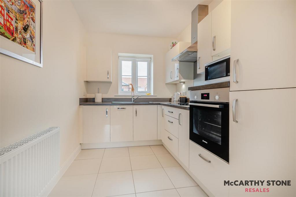 8616572-interior09.jpg