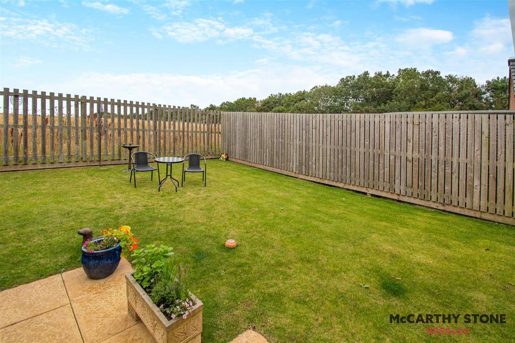 8616572-exterior01.jpg