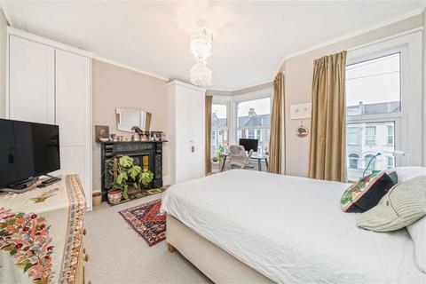 3 bedroom house for sale, Chapter Road, London NW2