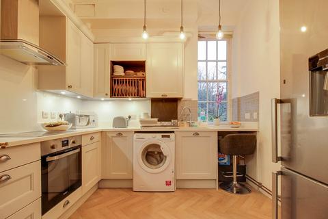 2 bedroom apartment for sale, Southover High Street, Lewes