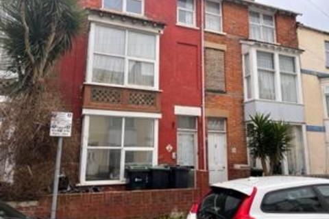 2 bedroom apartment to rent, Derby Street, Weymouth