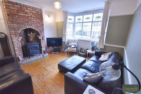 8 Birchwood Road, Wolverhampton, WV4 5UJ