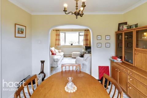 4 bedroom semi-detached house for sale, Glasseys Lane, Rayleigh
