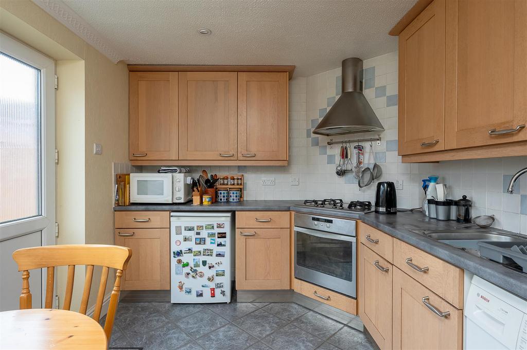 Kitchen dining